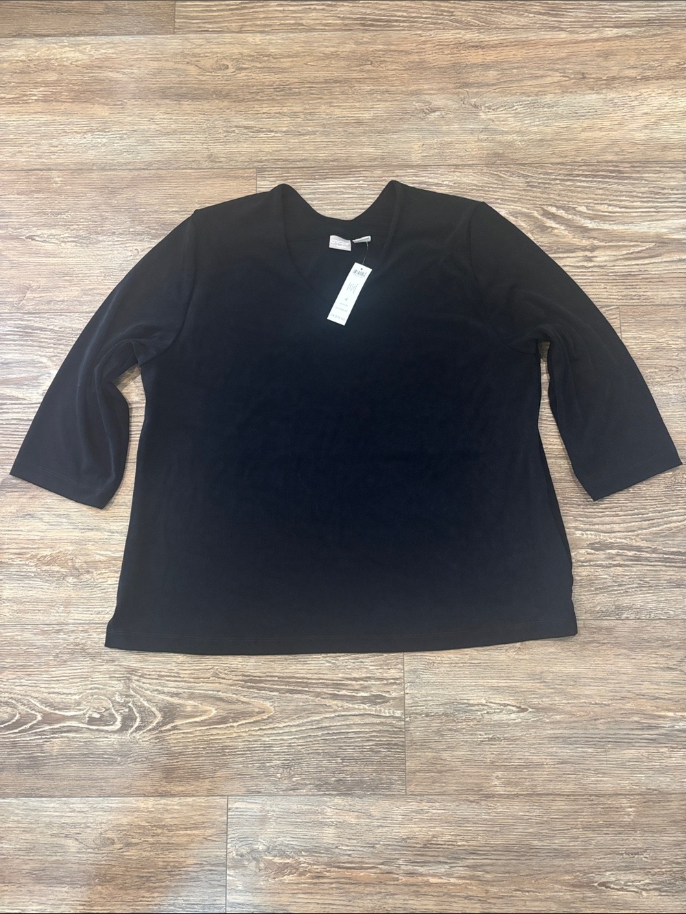 Chicos Travelers Crystal V-Neck 3/4 Sleeve Top Black Women's Size 20 / Chicos 4
